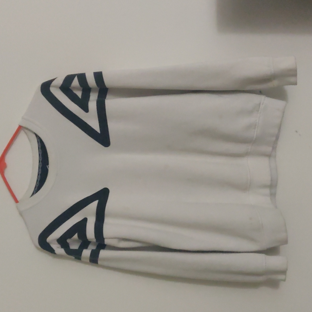 Umbro Men’s Cotton Blend Logo Crewneck Fleece Lined Pullover Sweatshirt